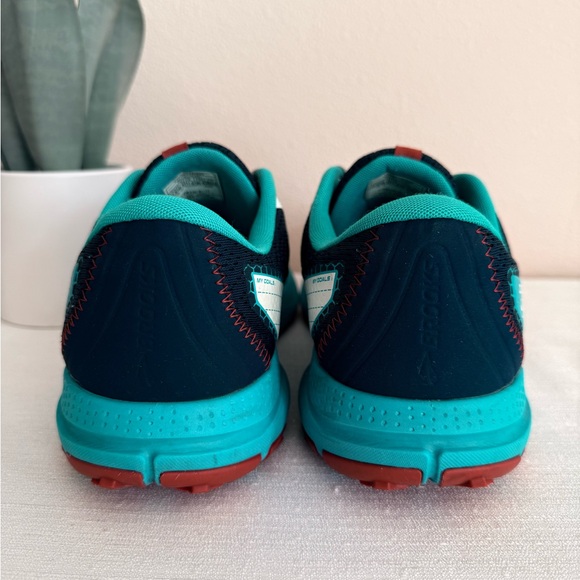 Brooks Trail Turquoise/Black Divide 3 Athletic Sneakers - Picture 11 of 14
